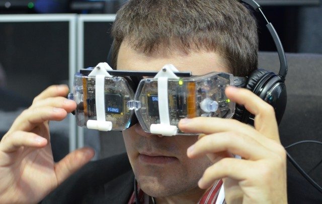 avegant head mounted display hmd virtual retinal projection