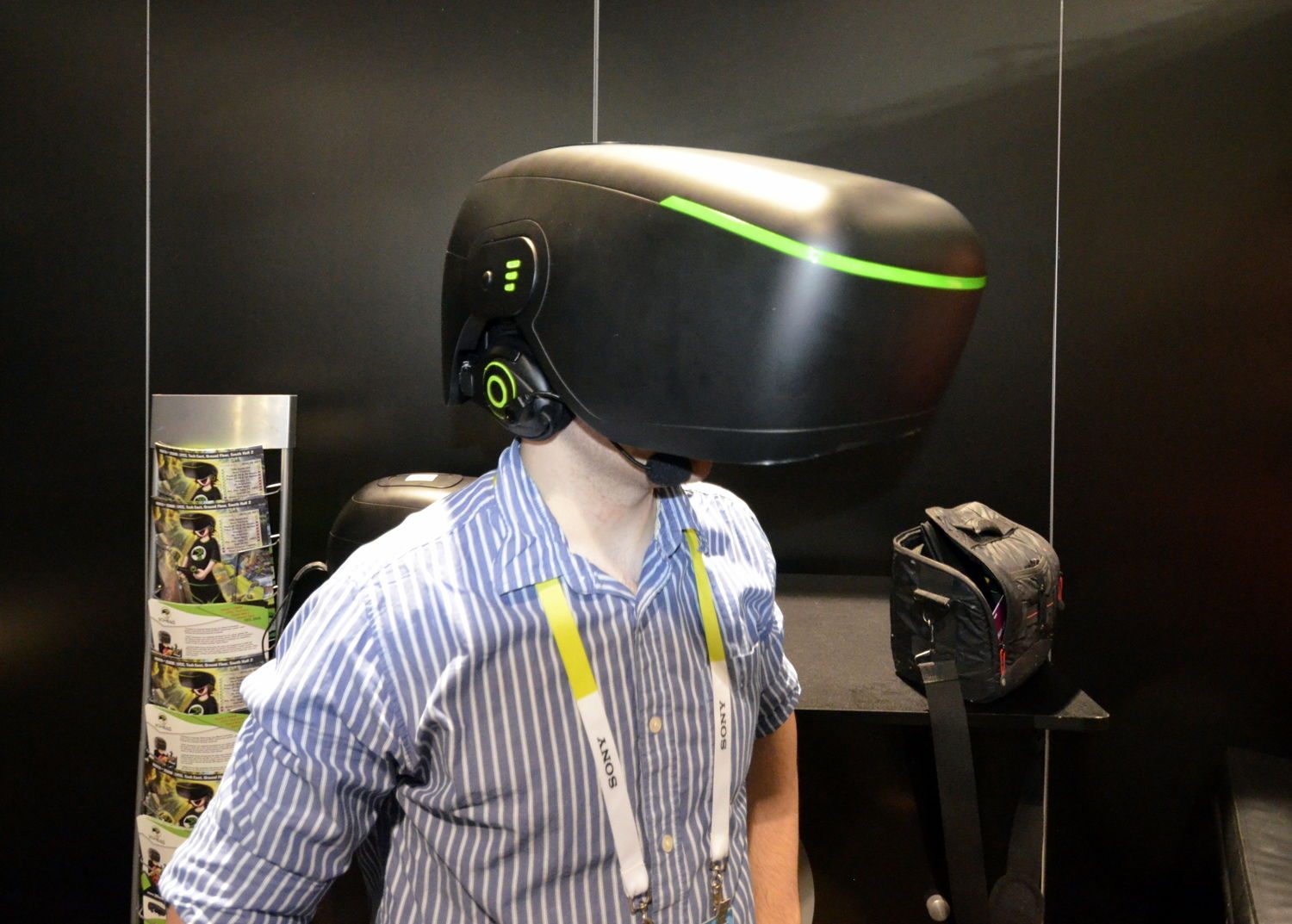 Vr класс. VR class hr11. Виртуальная реальность с полным погружением. Оборудование для погружения в виртуальную реальность. VR class оборудование.