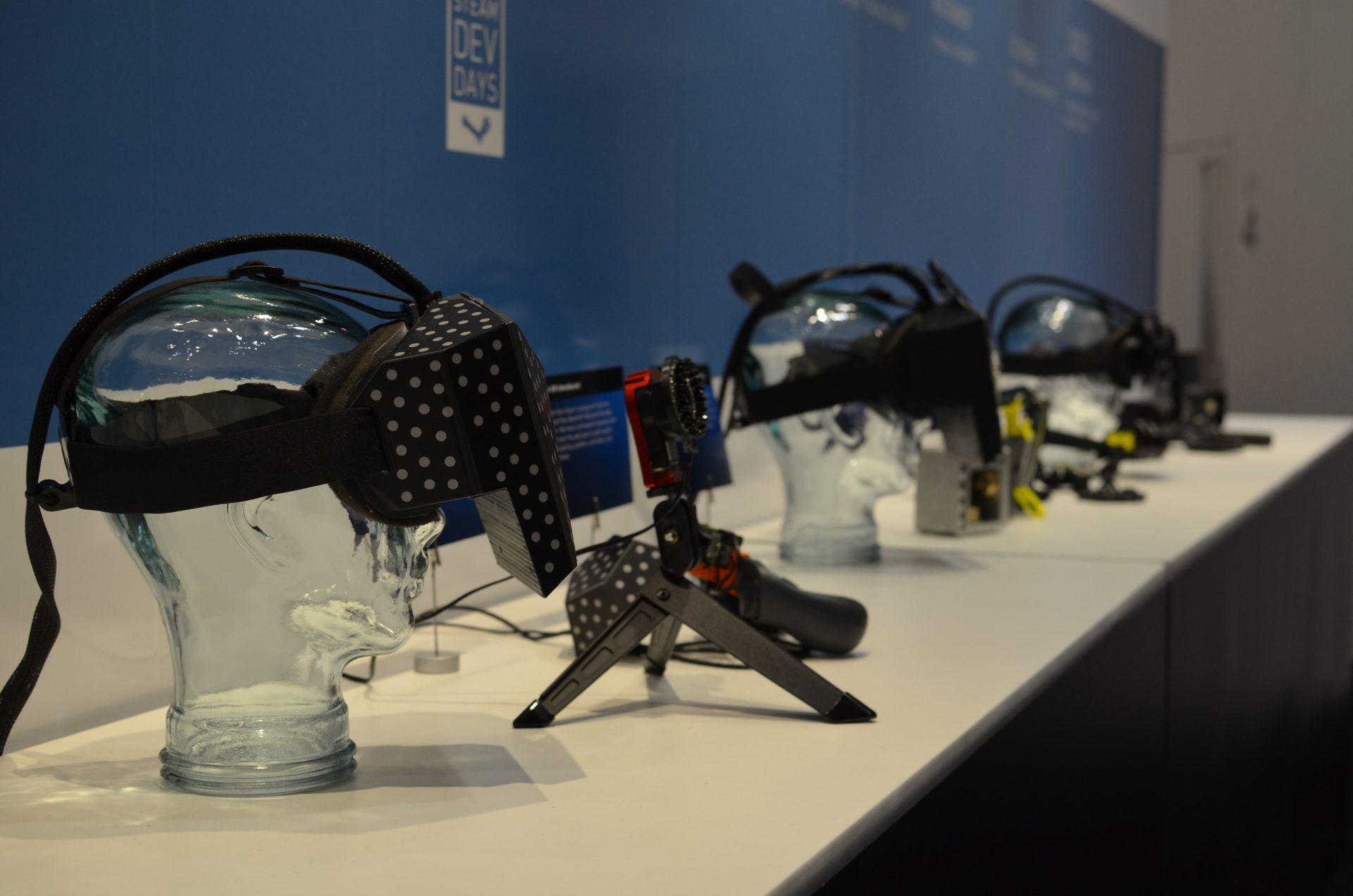 Valve Reveals of Vive Prototypes, We Chart For You – Road to VR