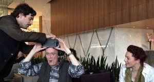 “They did it!” William Gibson is Given a Taste of Cyberspace via Gear VR