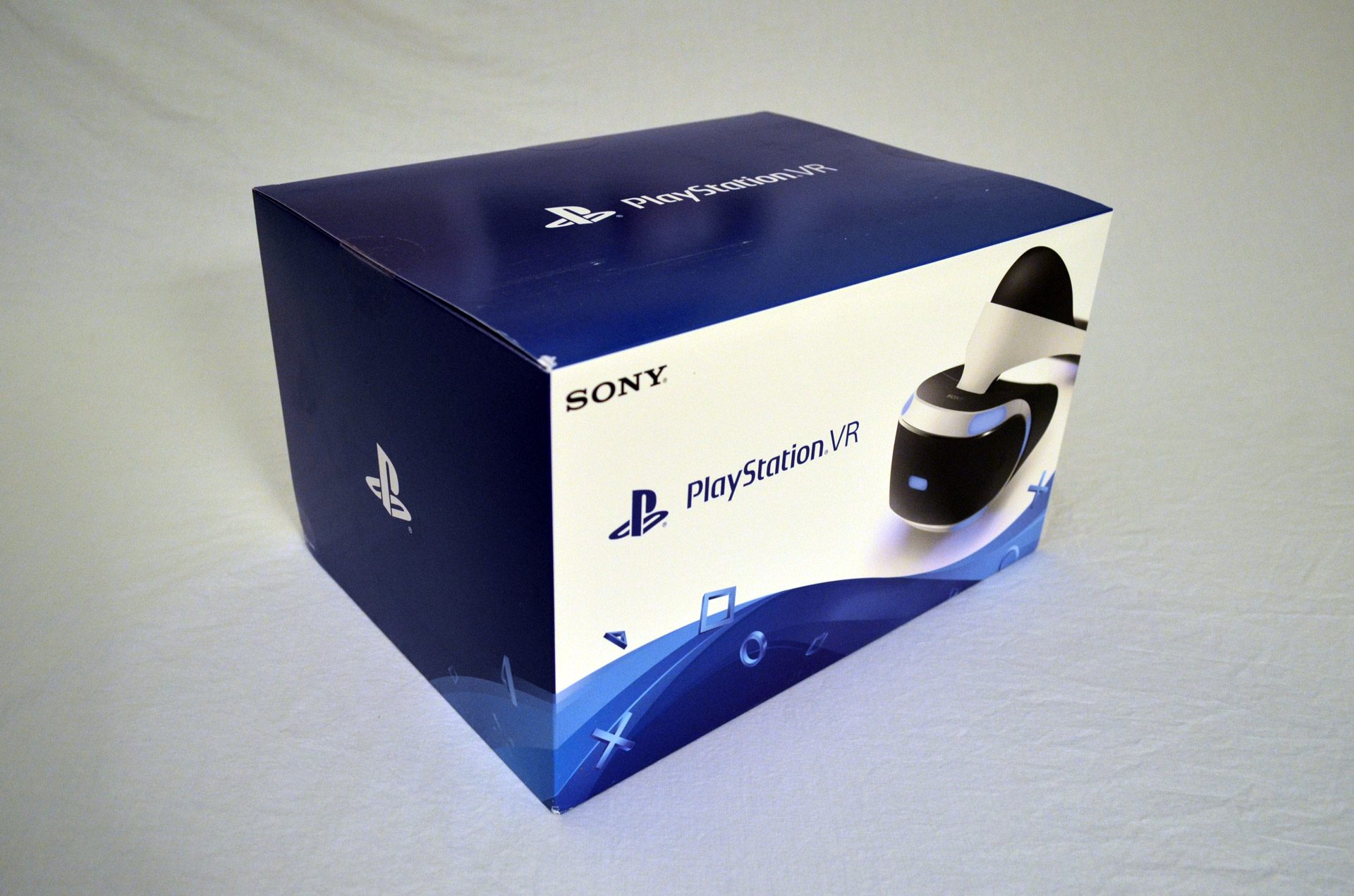 PlayStation VR Unboxing | Road to VR