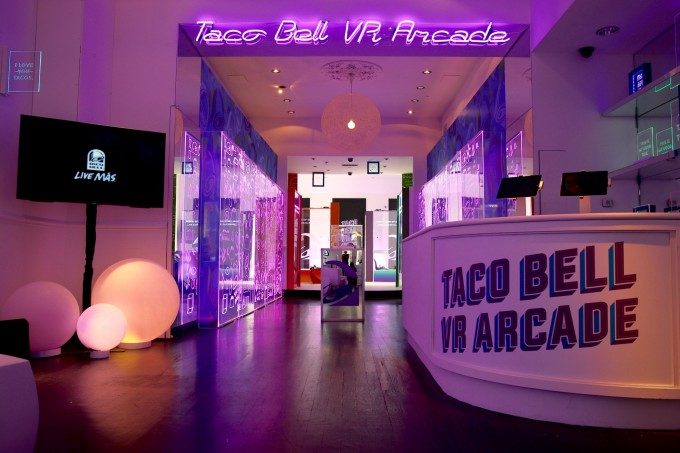 taco-bell-pop-up-vr-arcade-playstation-vr-psvr