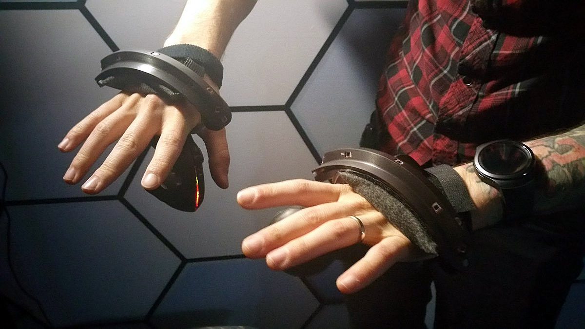 valve-vr-controller-prototype-3.jpg