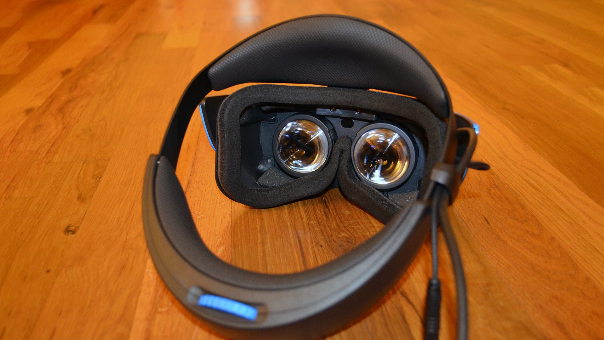 Acer Windows Mixed Reality VR Headset Review