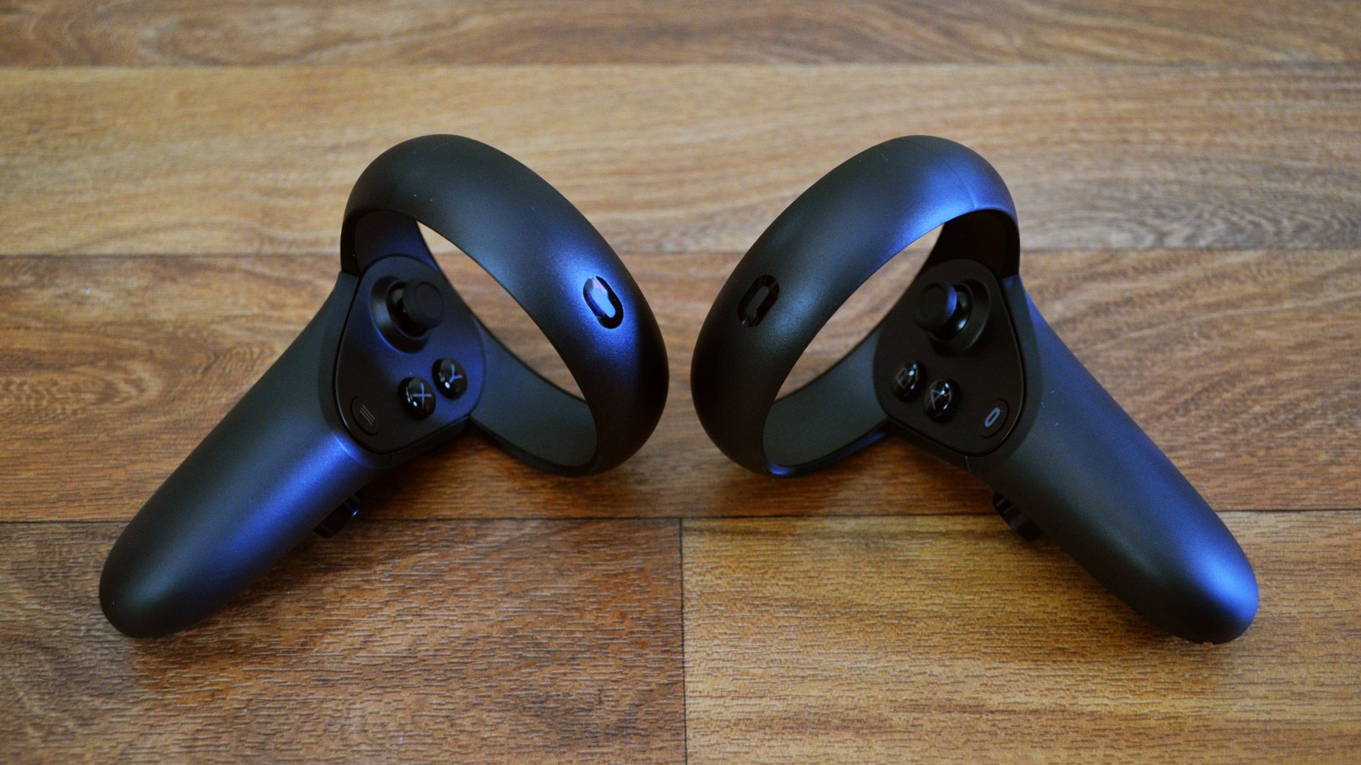 oculus rift s compatible controllers