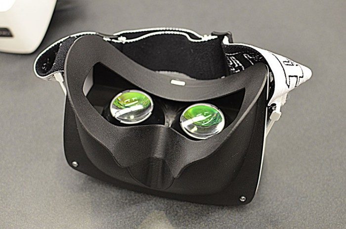 gameface-mobile-virtual-reality-headset